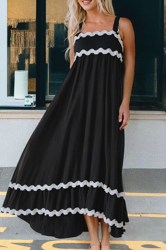 Black and White Scalloped Maxi Kentce