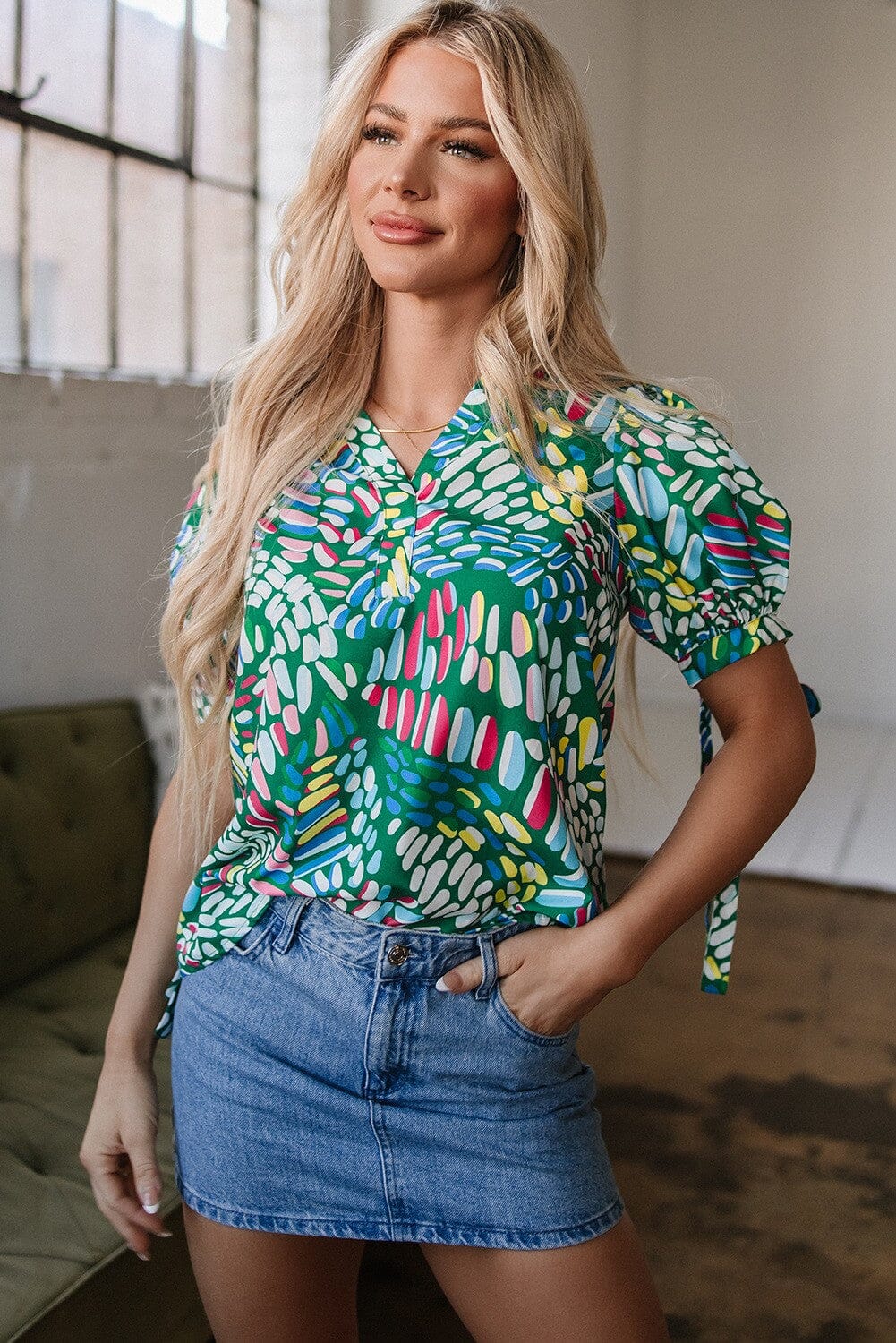 Brushwork Geometric Puff Sleeve Blouse Kentce