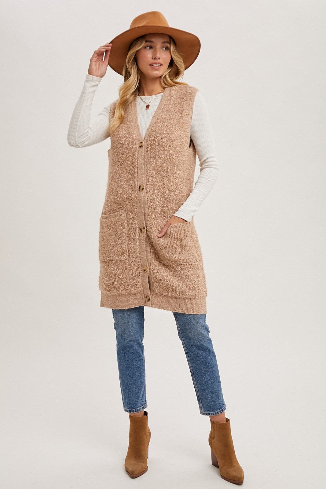 BUTTON DOWN V-NECK TEDDY KNIT LONG LINED VEST Bluivy