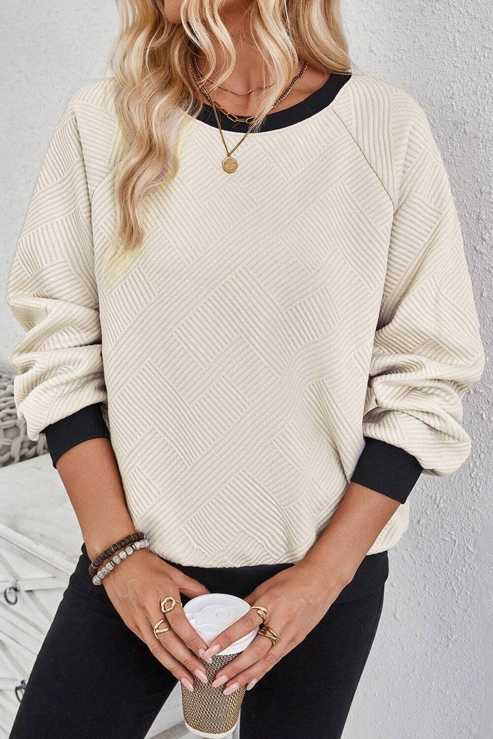 BW Trim Sleeve Textured Top Kentce