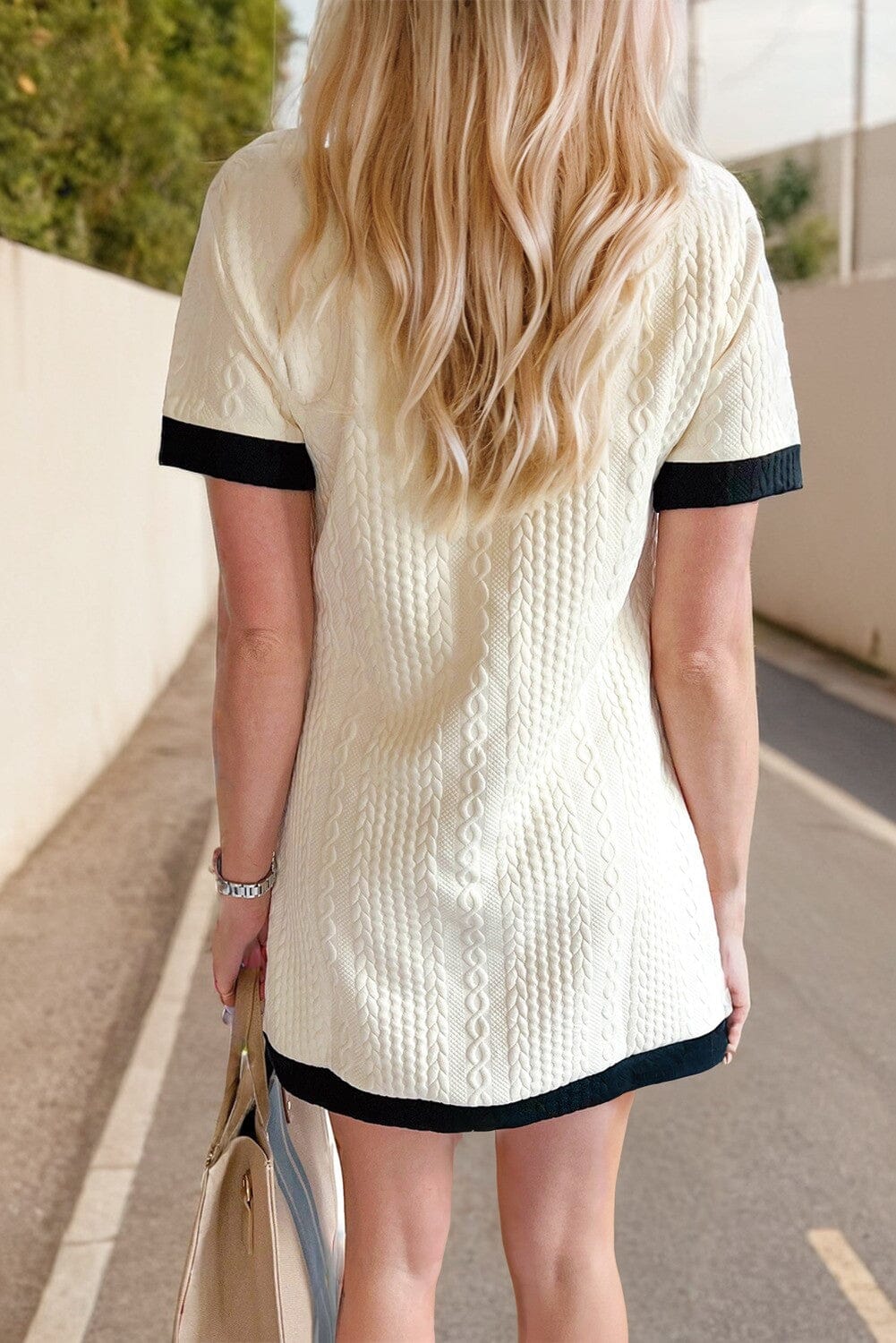 Color Block Textured Pocketed Shift Mini Dress Shiying