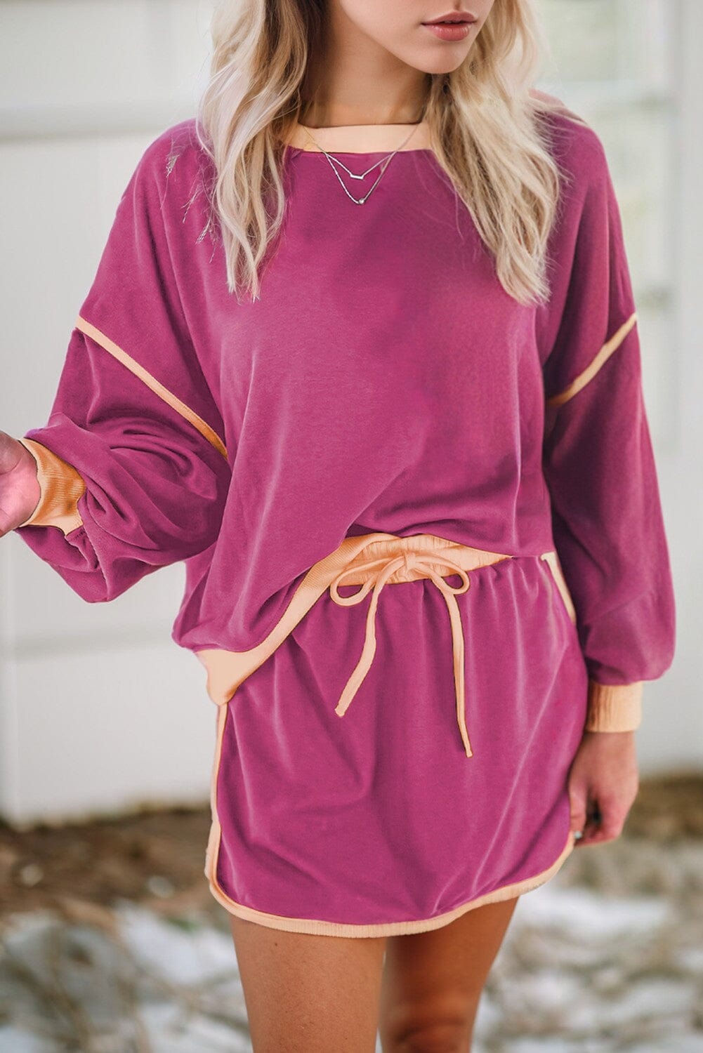Contrast Trim Pullover and Lace-up Waist Skirt Set shewin