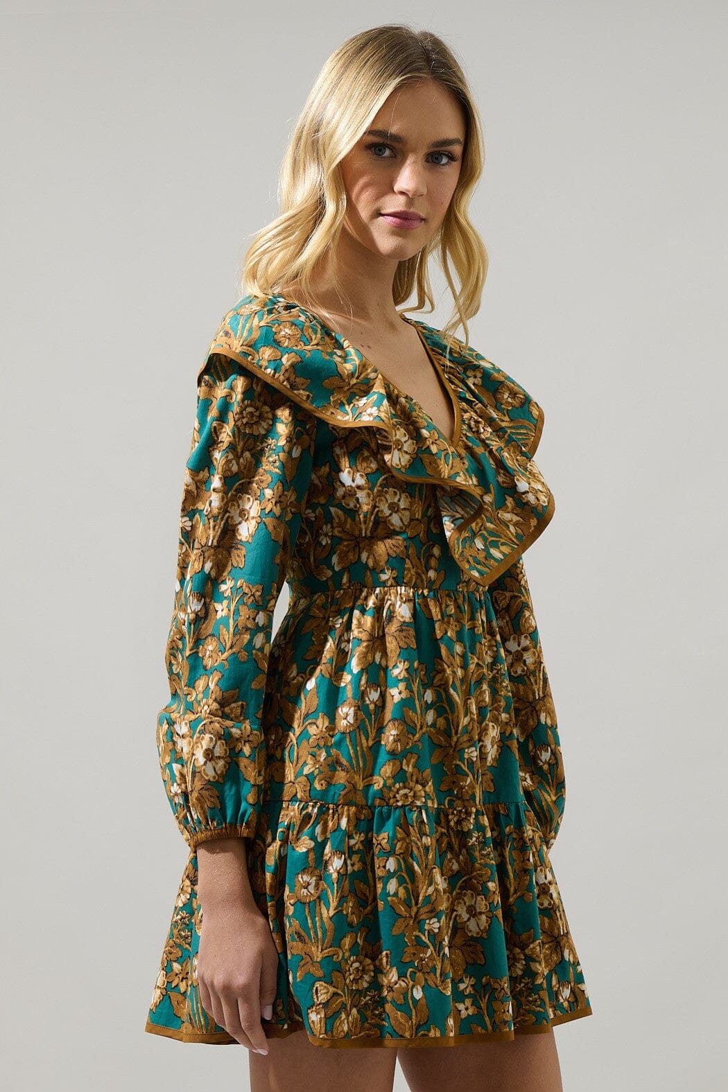 Della Floral Nia Ruffle Mini Dress Sugarlips