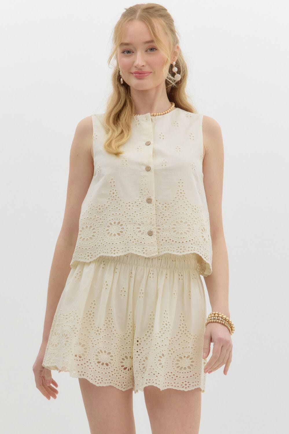 Eyelet Set - Ships late April Entro