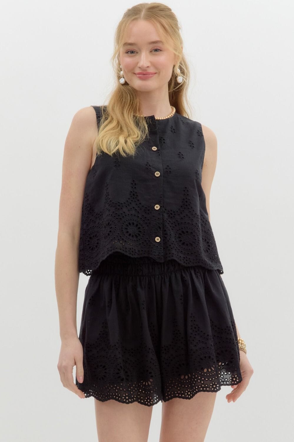 Eyelet Set - Ships late April Entro