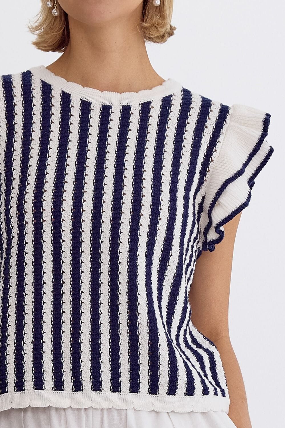 Flutter Sleeve Spring Sweater entro
