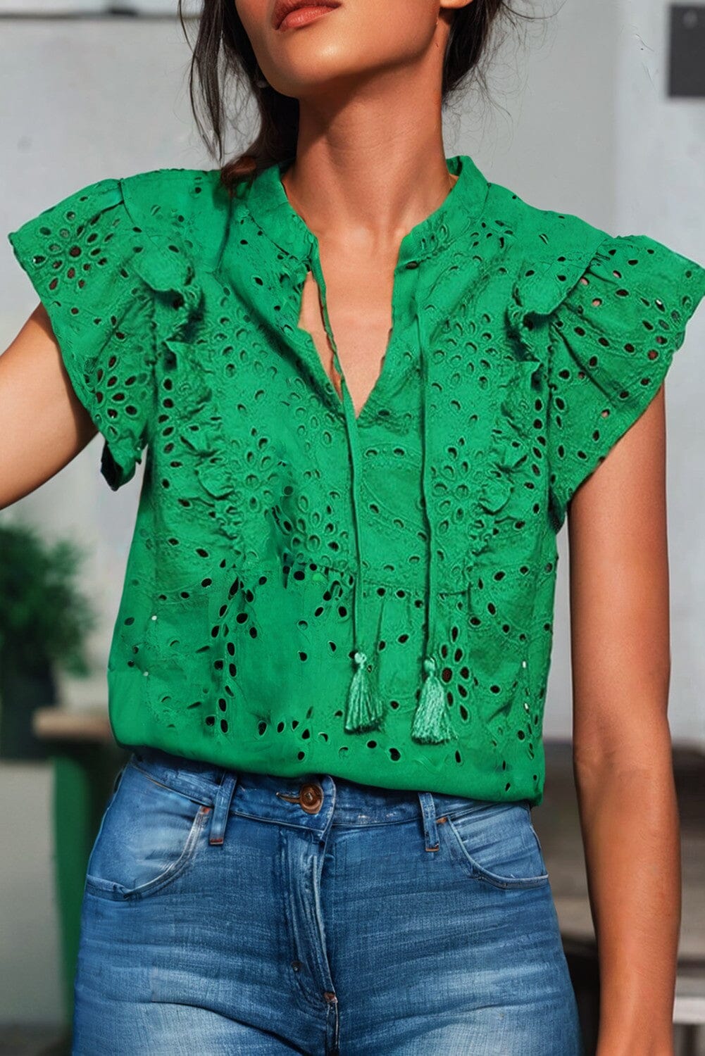 Green Cut-out V Neck Tassels Ruffle Top Kentce