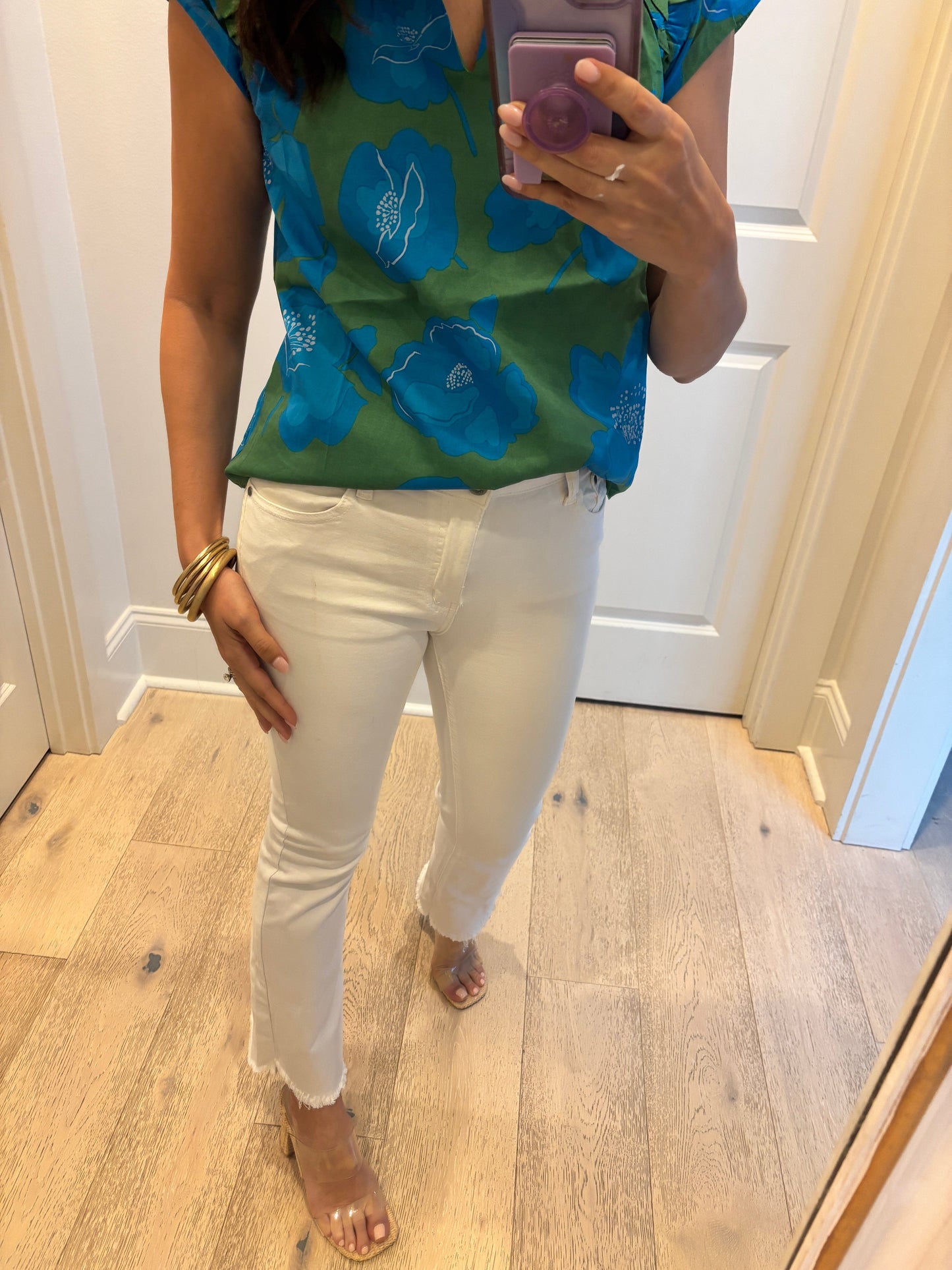 Hi-Rise White Cropped Flare Jeans Q2