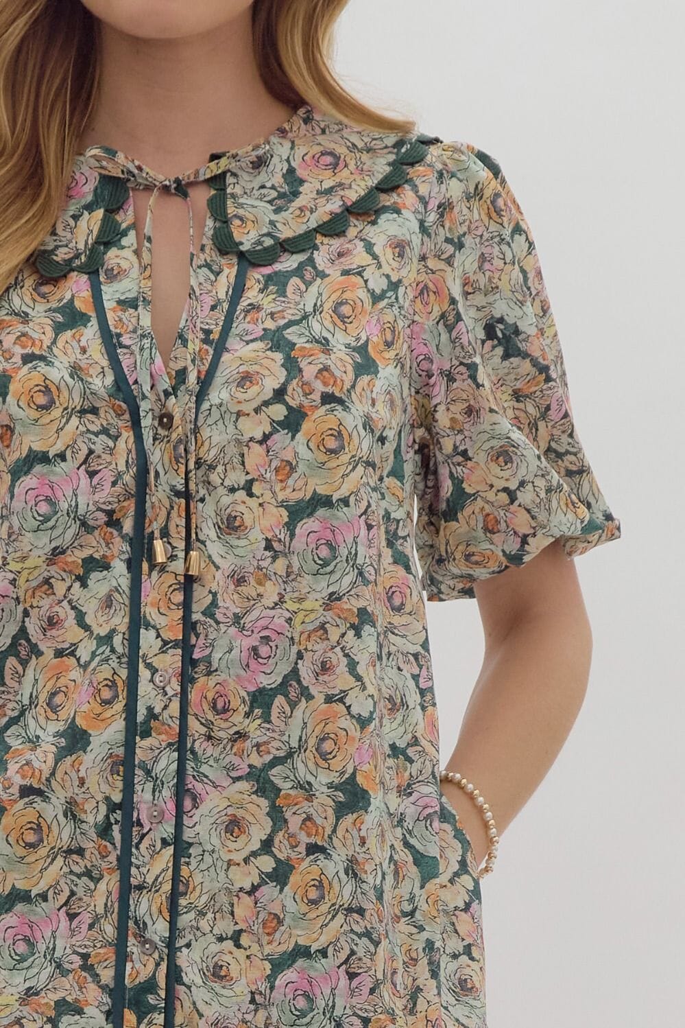 Hunter Floral Collared Dress Entro