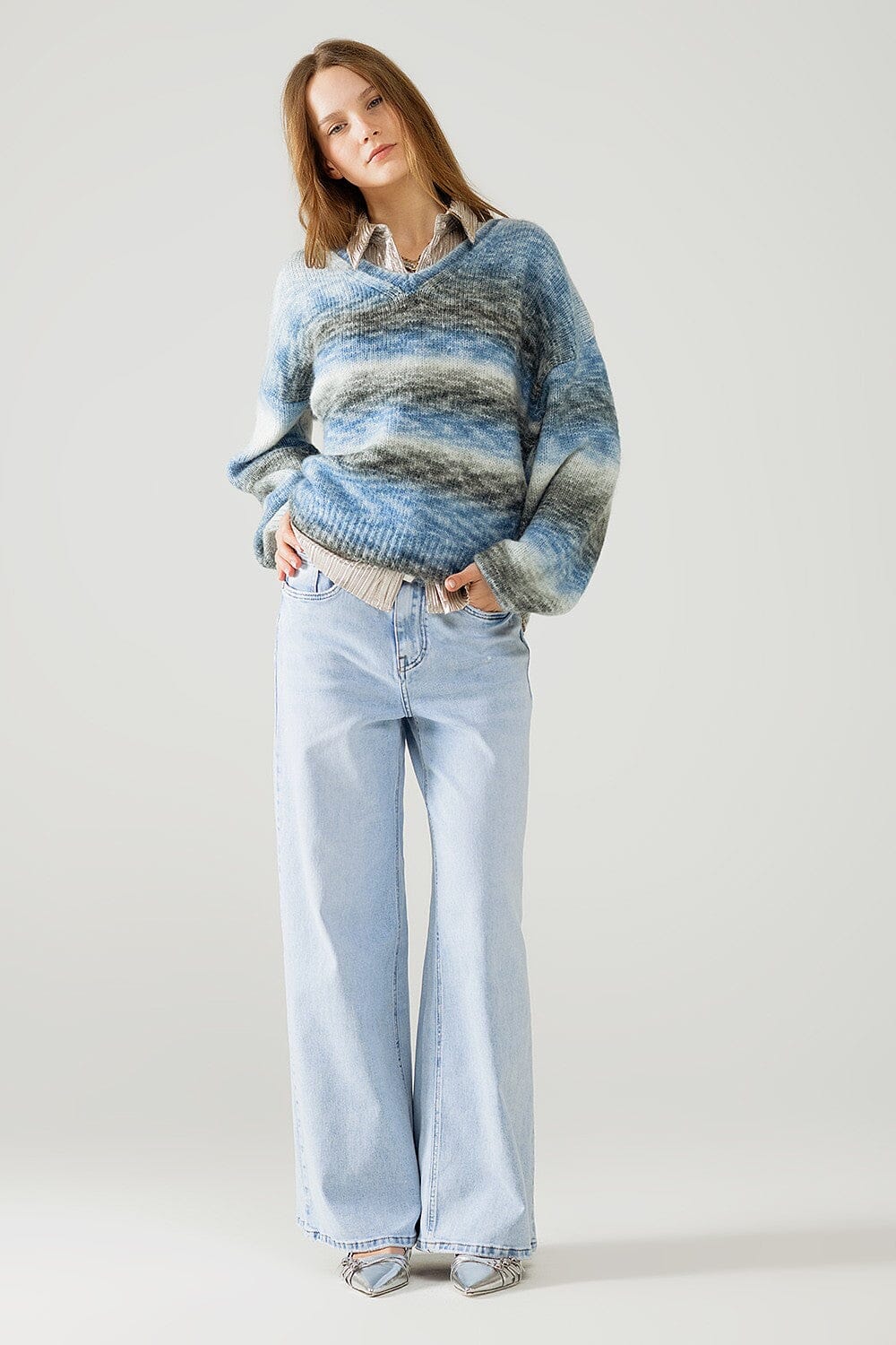 Light Wash Wide Leg Jeans Q2