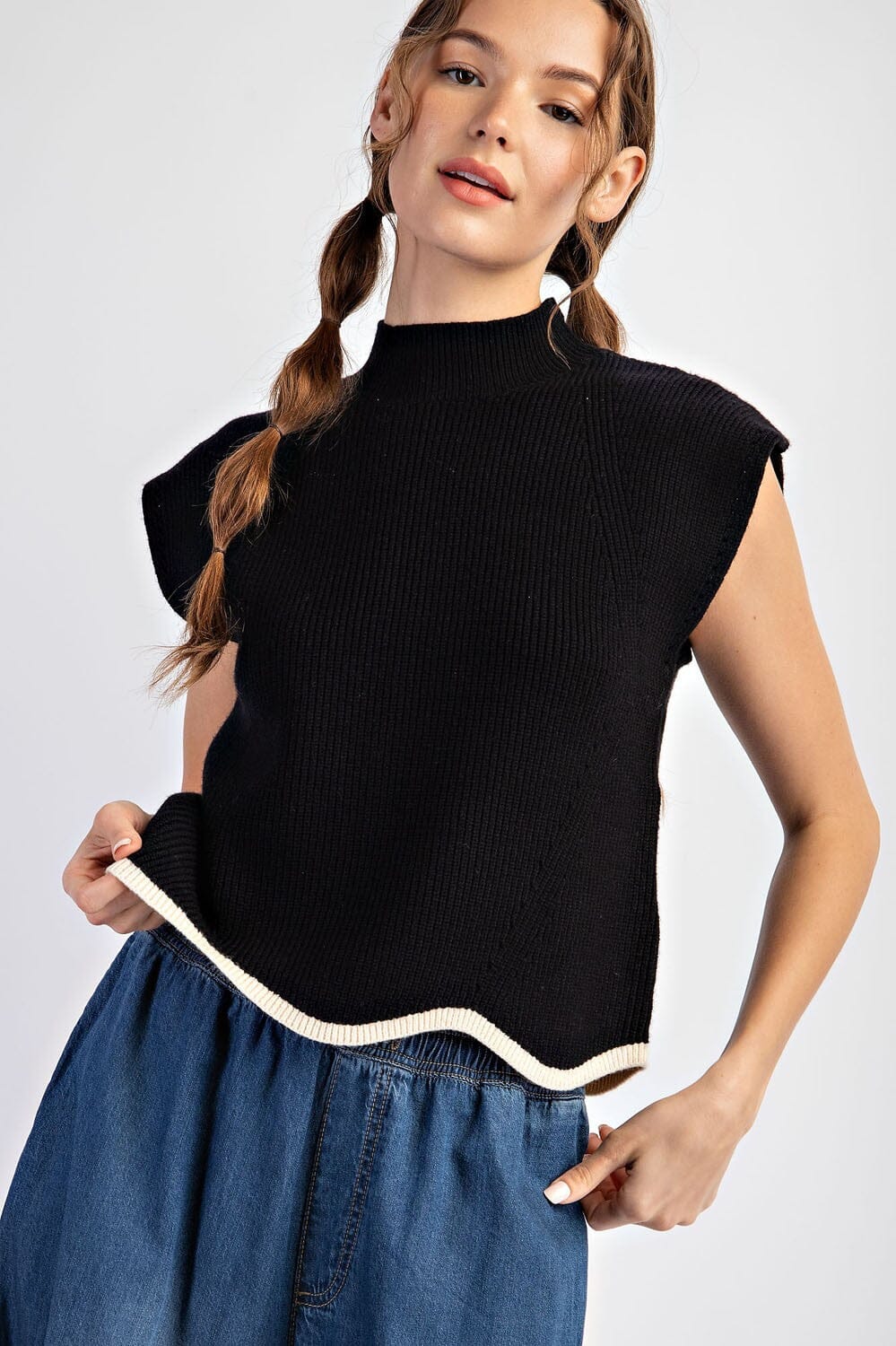 MOCK NECK SCALLOP TRIM SWEATER Eesome