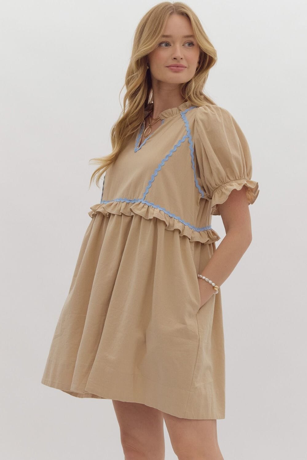 Pre-Fall Puff Sleeve Dress with Ric Rac Entro