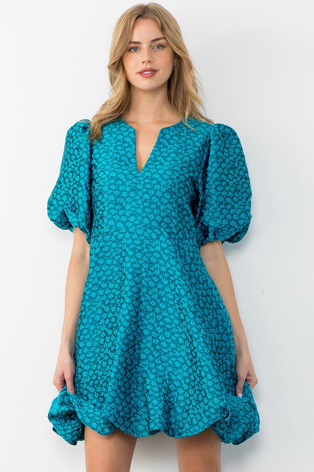 Puff Sleeve Textured Dress thml