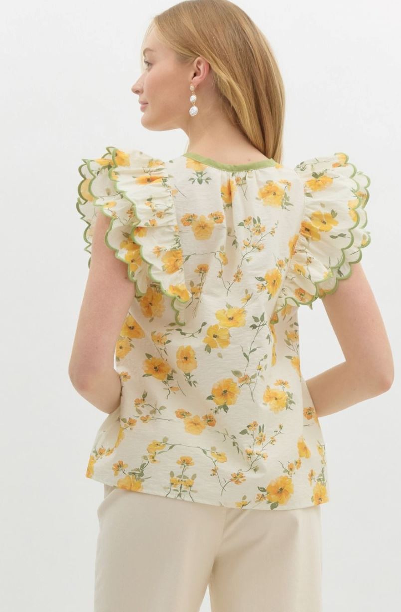 Scallop Embroidered Yellow Blouse entro
