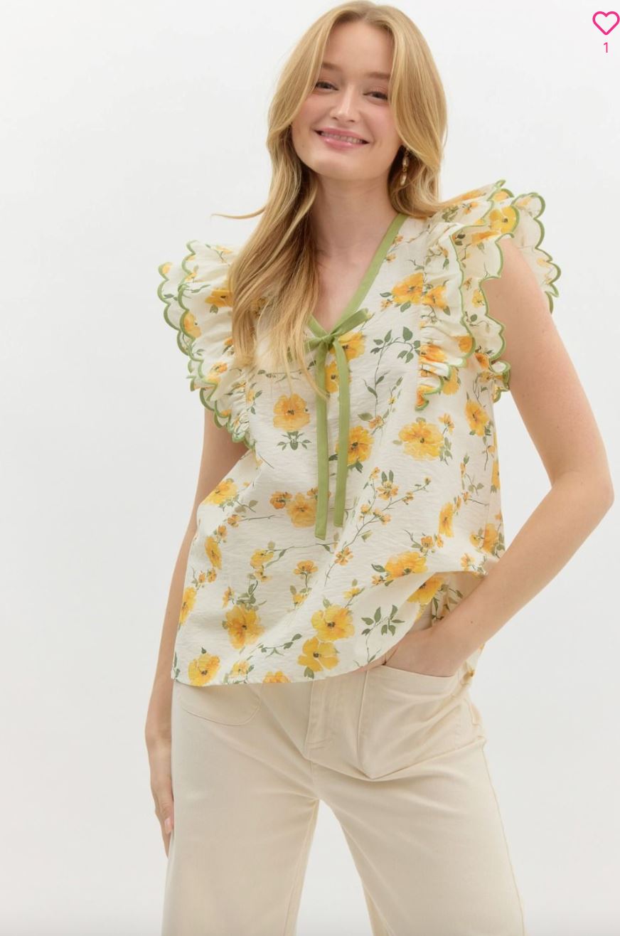 Scallop Embroidered Yellow Blouse entro