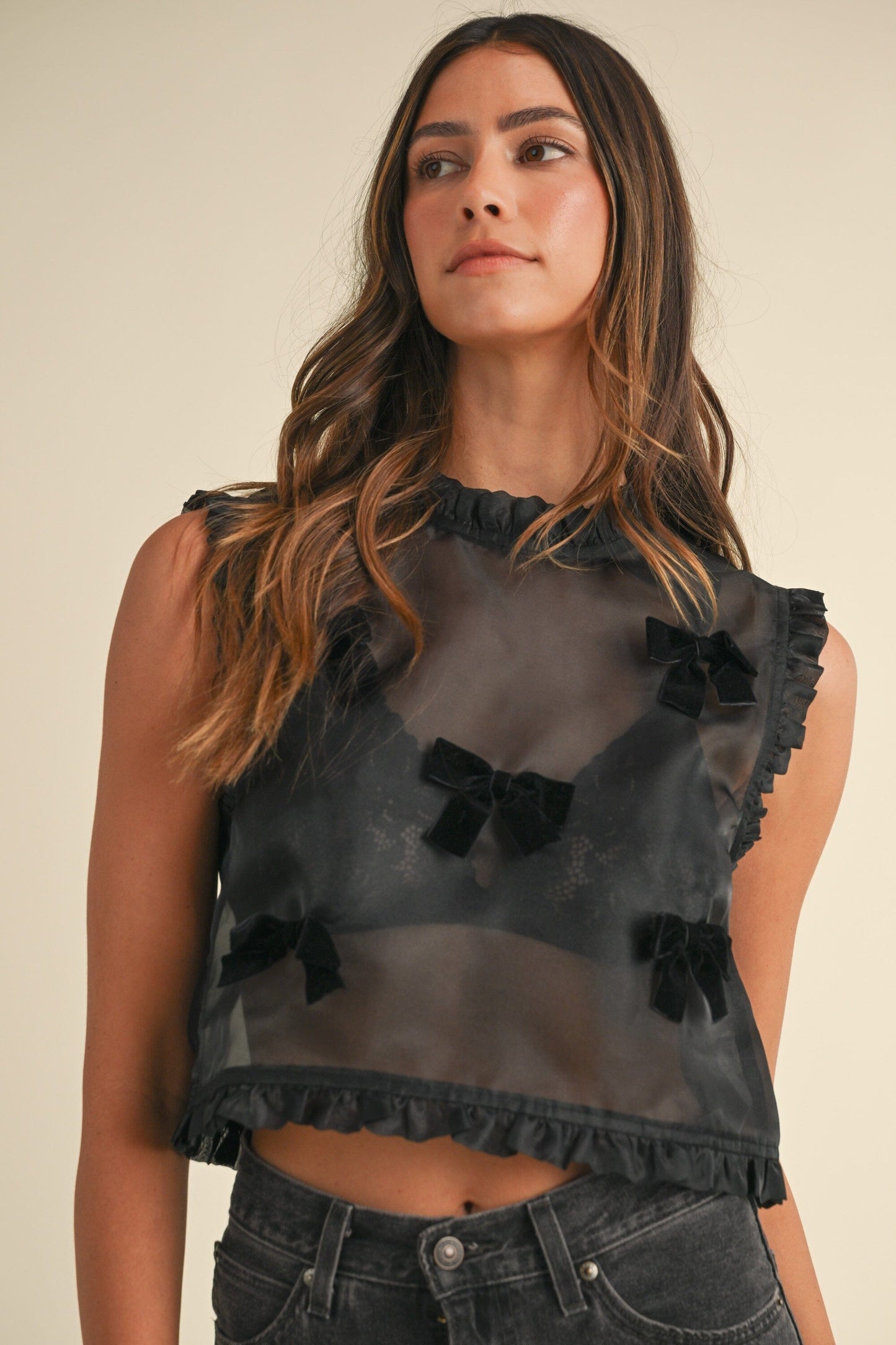 SLEEVELESS RUFFLED ORGANZA TOP WITH RIBBON Mable
