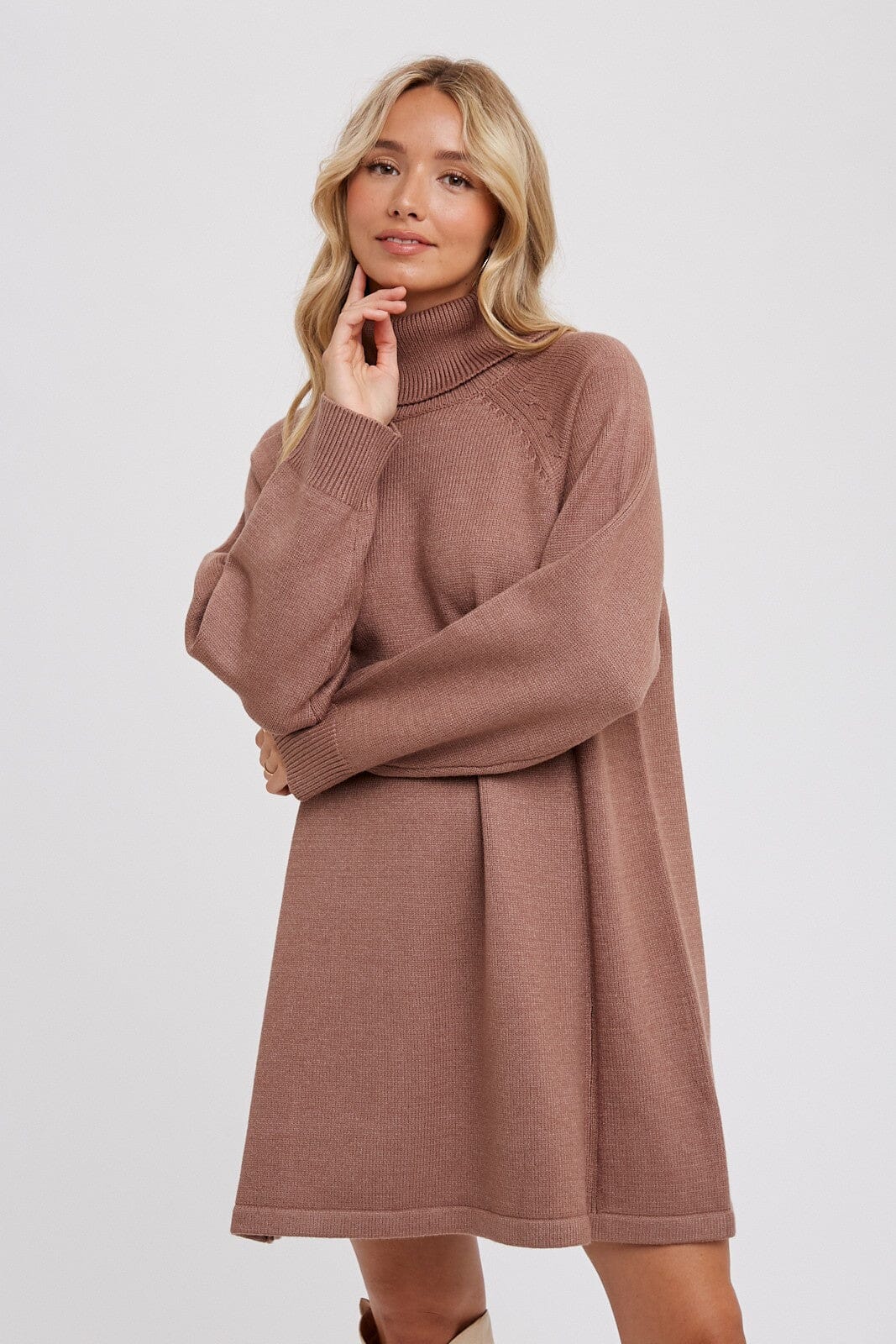 TURTLENECK SWEATER DRESS Bluivy