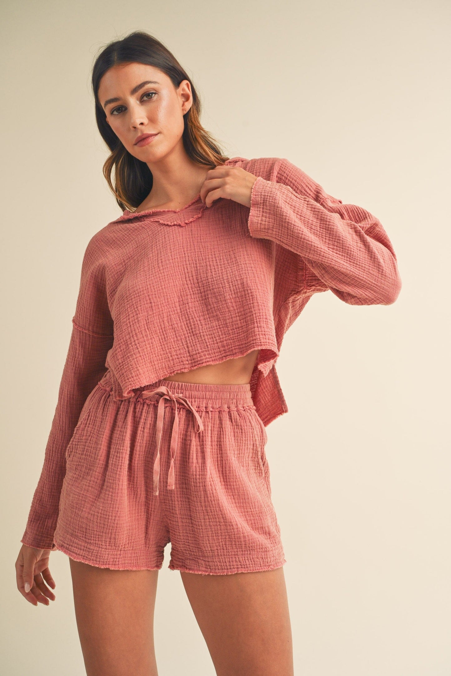 WASHED GAUZE HOODIE TOP AND SHORTS SET Mable