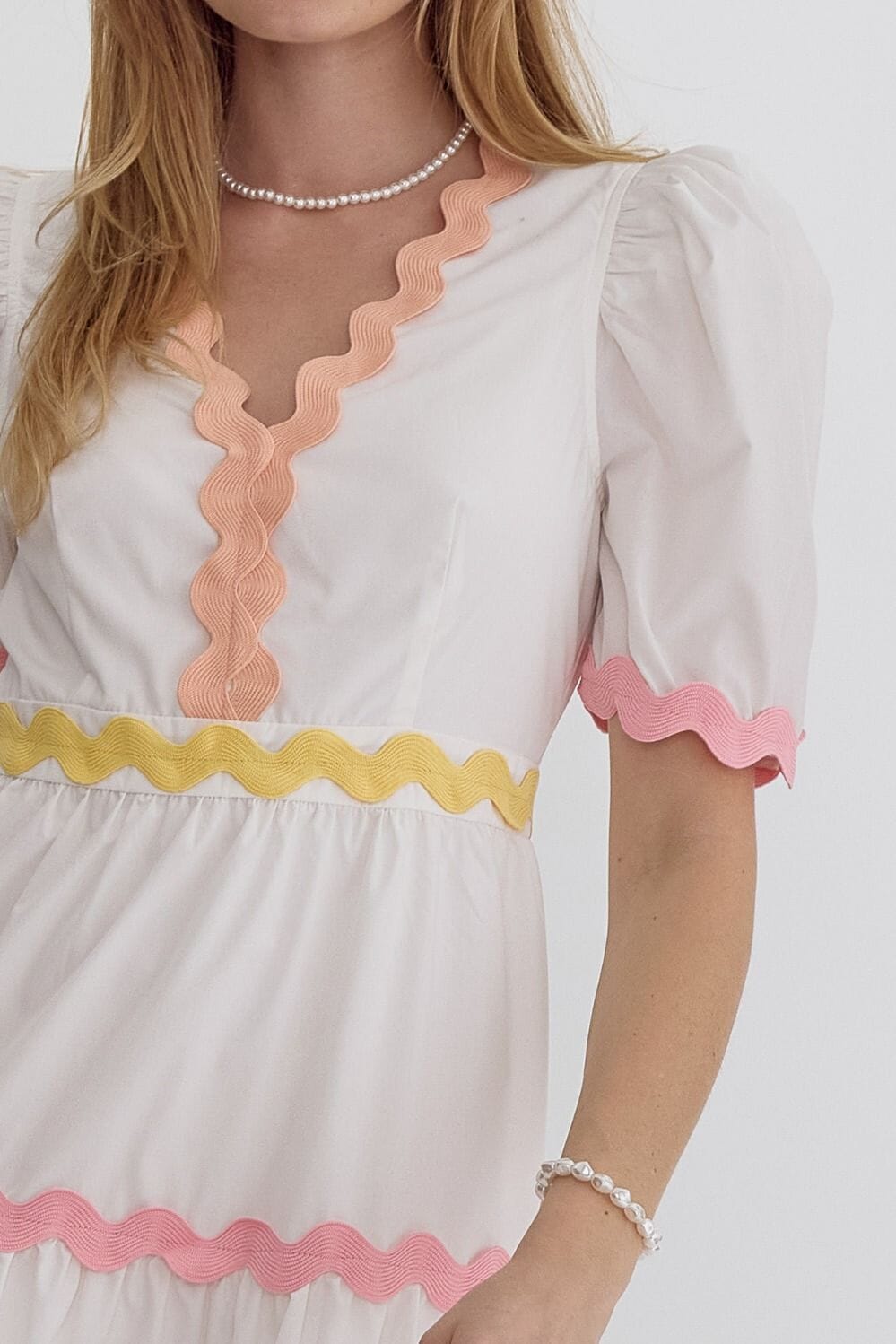White Midi with Pastel Colorblock Ric Rac entro