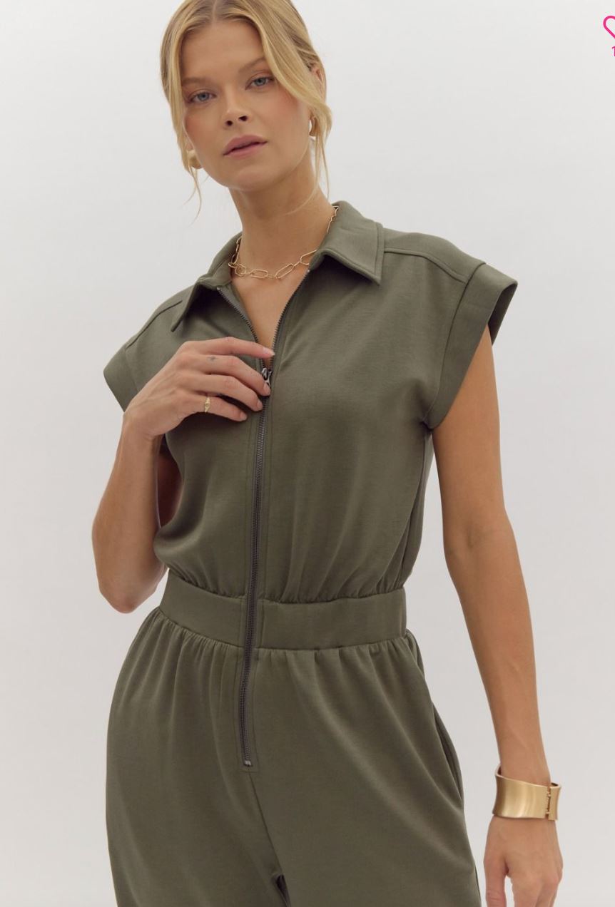 Zip Front Jumpsuit entro