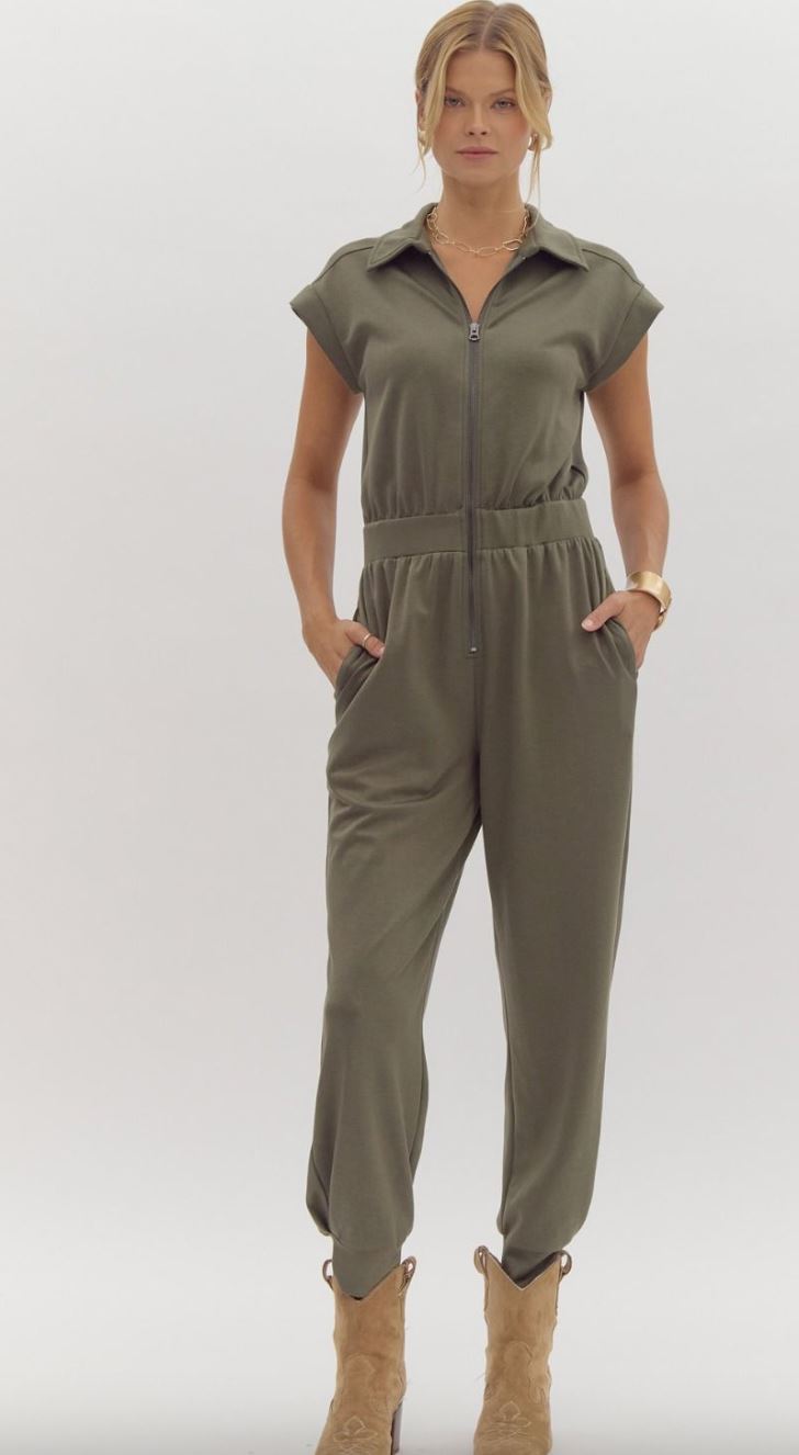 Zip Front Jumpsuit entro