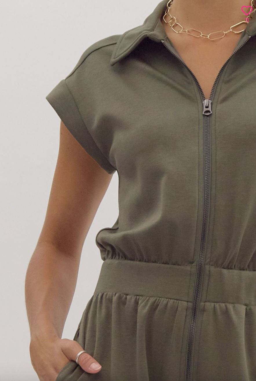 Zip Front Jumpsuit entro