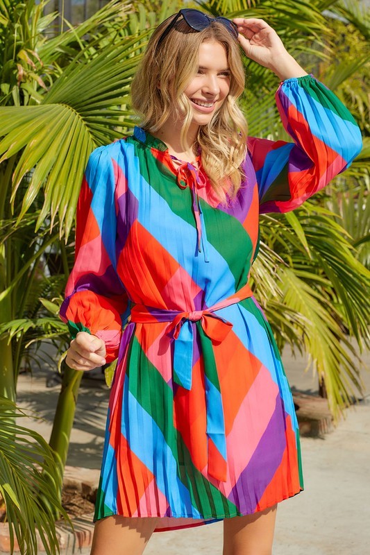Bright Geometric Print Pleated Dress Shewin