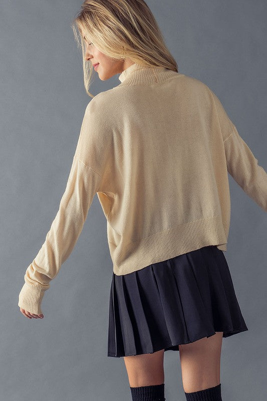 Contrast Trim High Neck Sweater Trend Notes