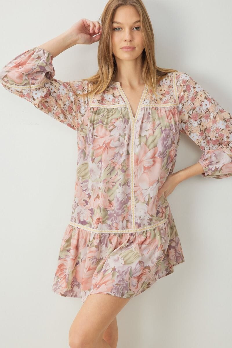 Floral Drop Waist Dress with Lace Insert entro