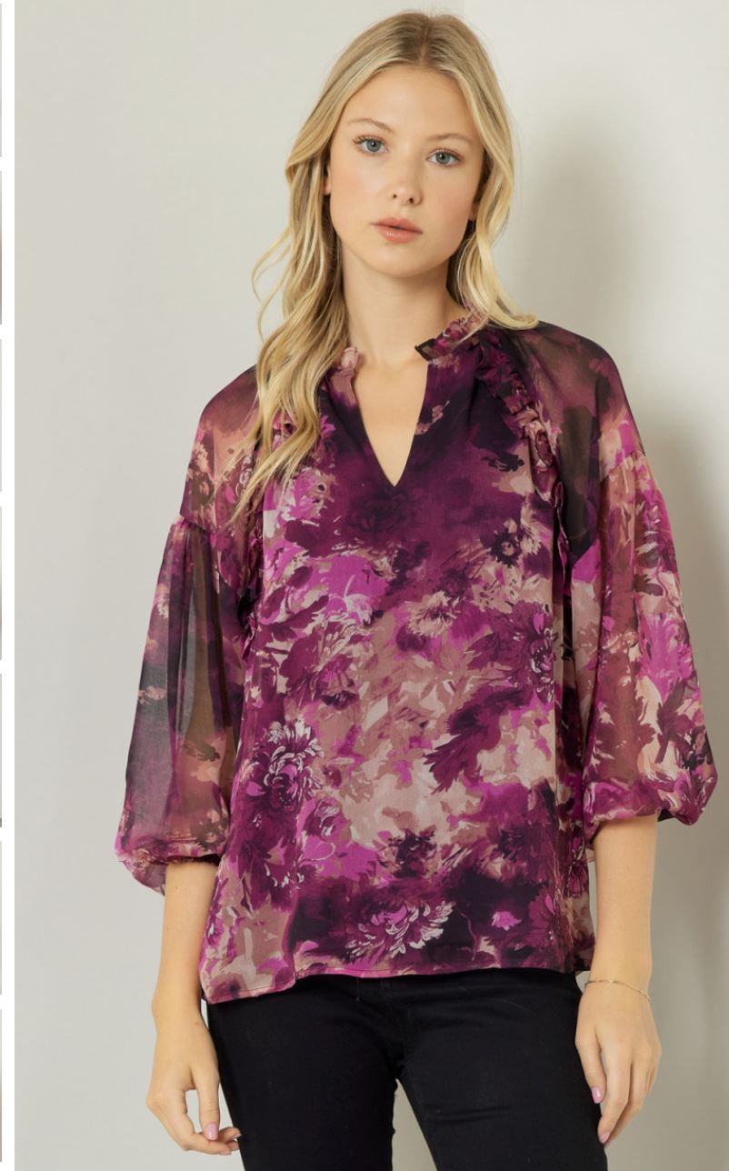 Floral Top w/ Sheer Sleeves entro