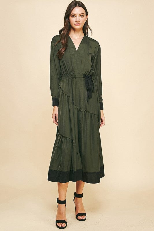 Satin Colorblock LS Dress Pinch