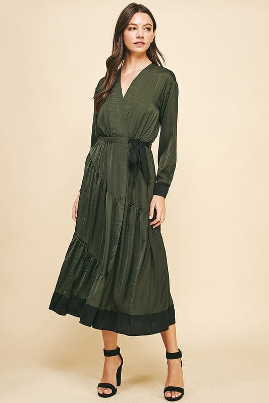 Satin Colorblock LS Dress Pinch