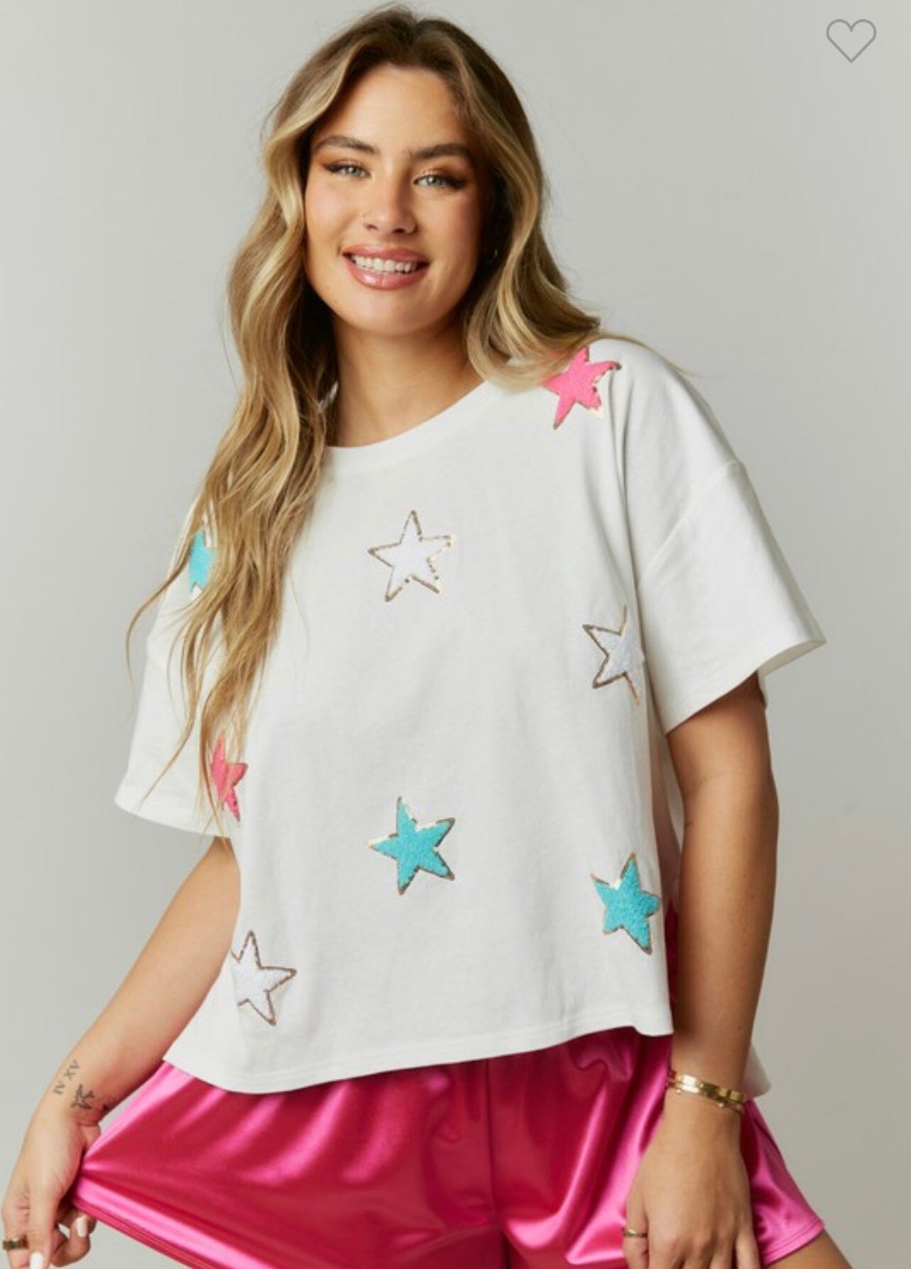 Star Patch Tee SNAP-Something New And Pretty