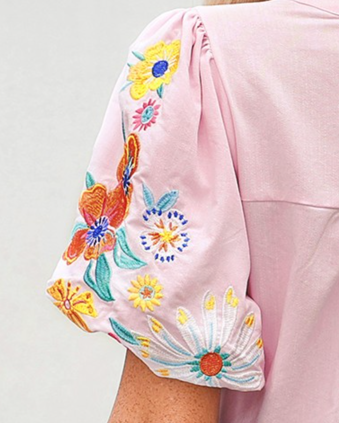 Floral Embroidered Puff Sleeve Split Neck Blouse