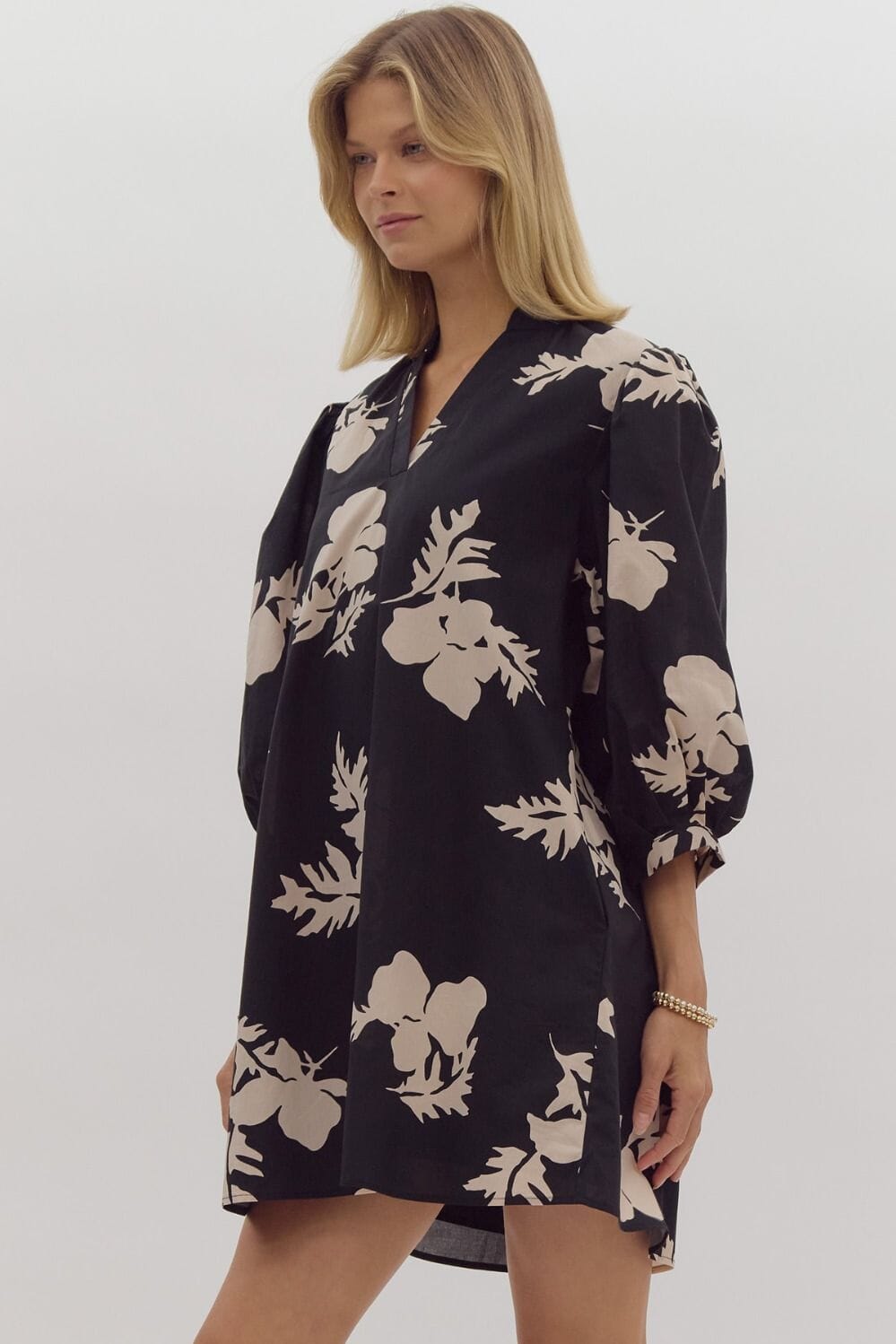 Black and Ecru Floral Puff Sleeve Dress Entro 