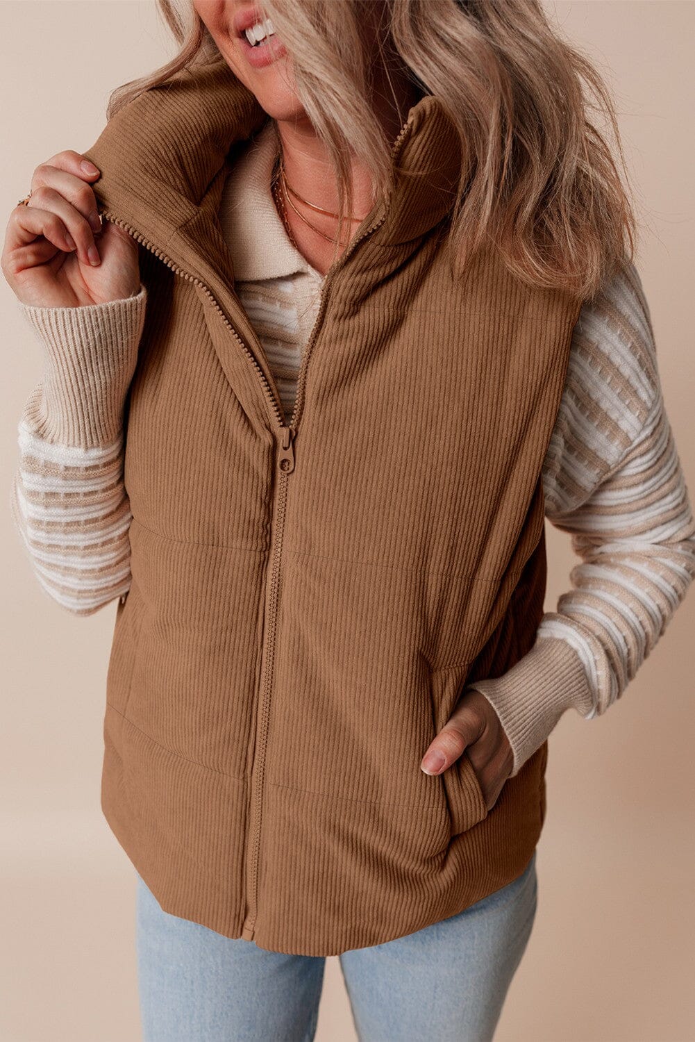Corduroy Stand Neck Zipped Puffer Vest Kentce 