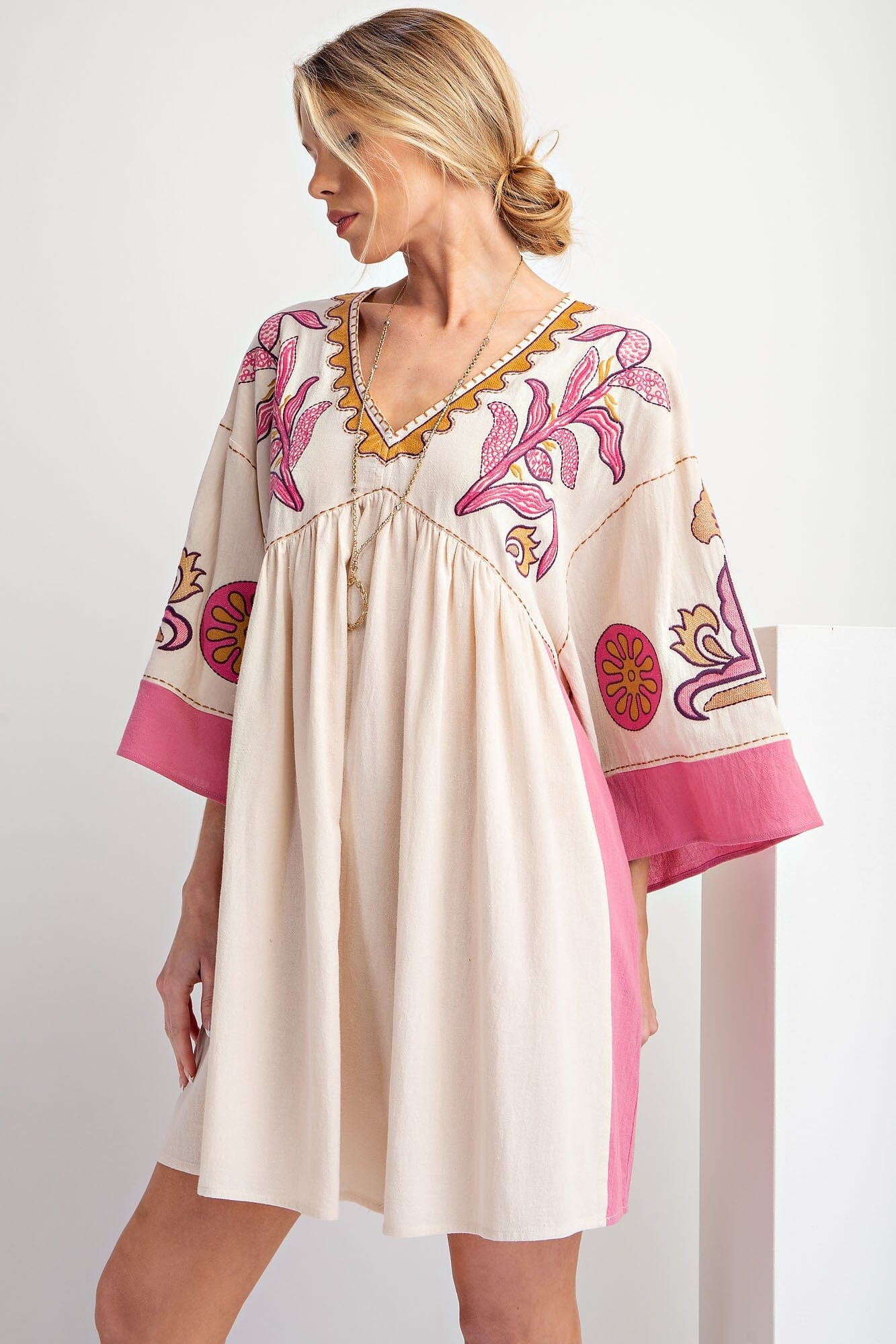 EMBROIDERED LINEN WOVEN DRESS easel 