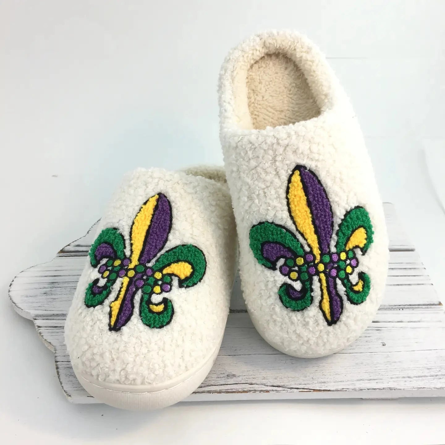 Fleur de Lis Slippers Song Lily 