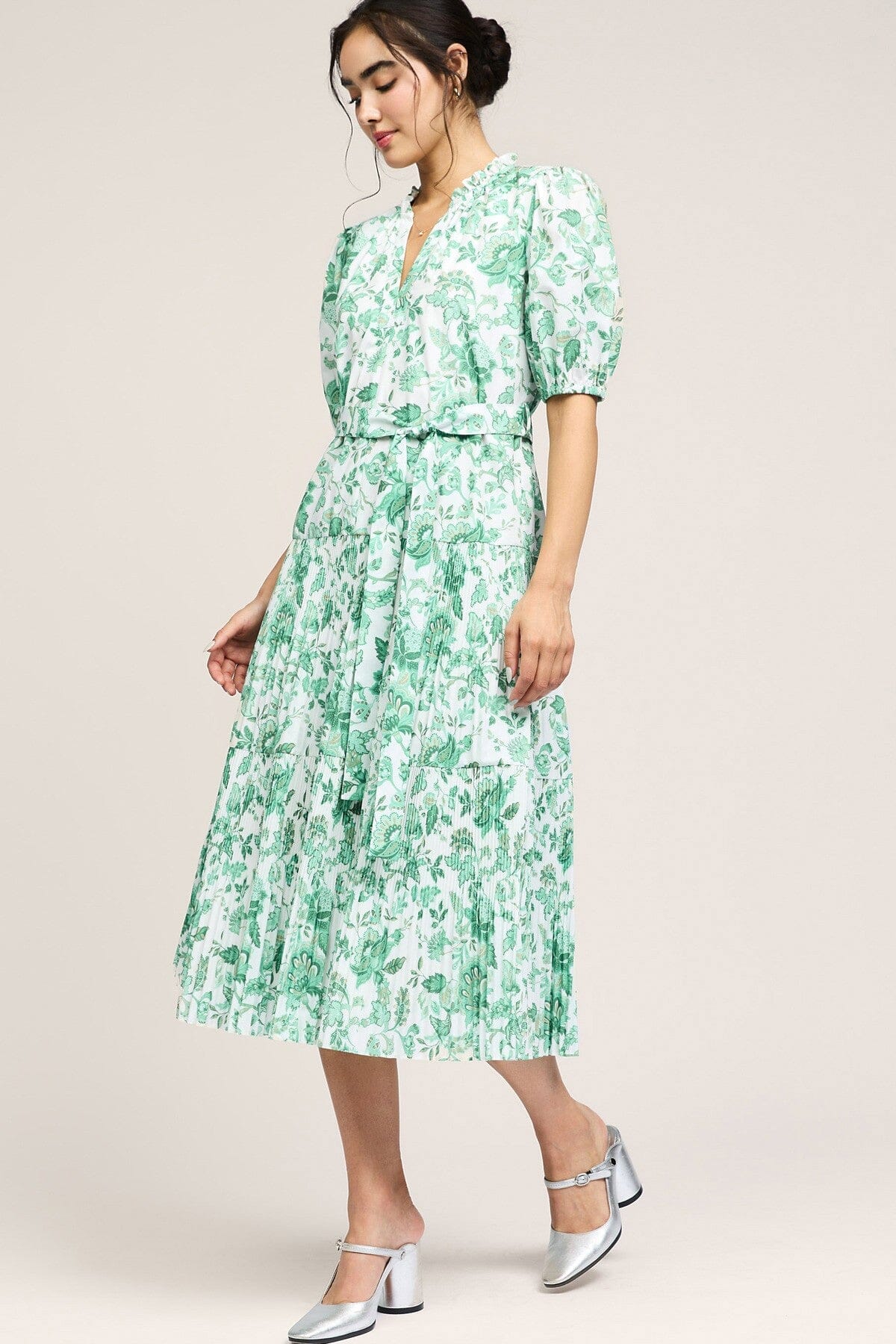 FLORAL PRINTED PLEATED TIERED MIDI DRESS current air 