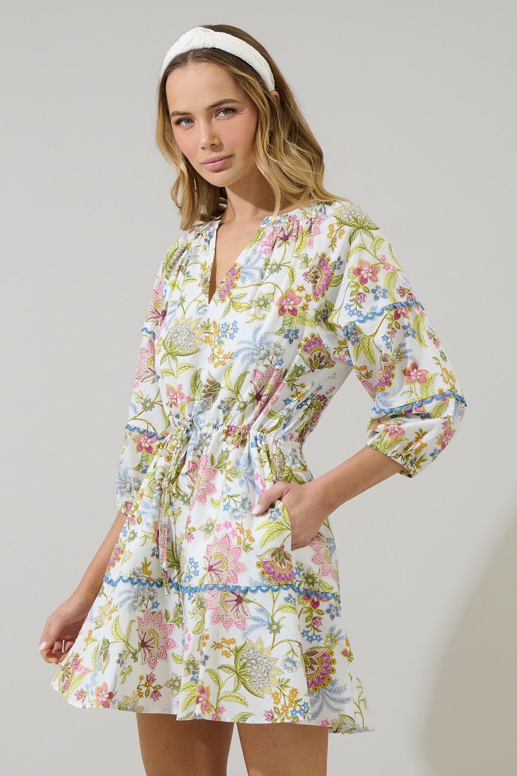 Pany Floral Dabria Split Neck Mini Dress sugarlips 