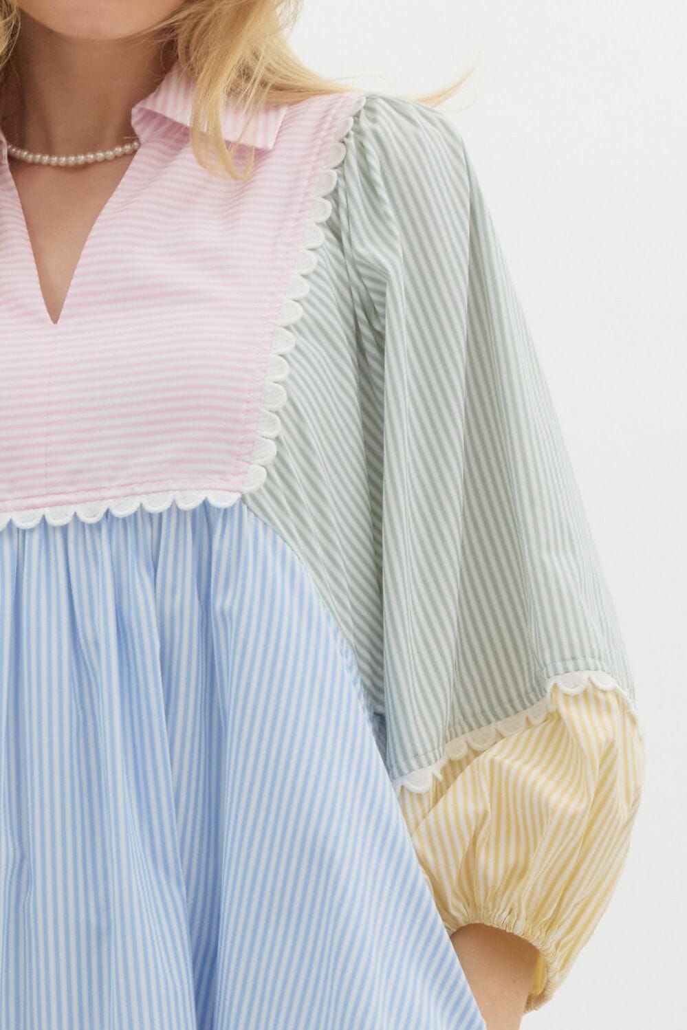 Pastel Striped Colorblock Puff Sleeve Dress Entro 