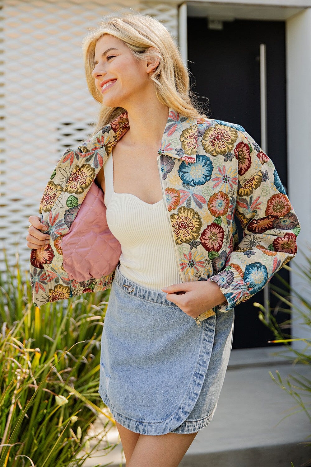 RETRO FLORAL PRINTED CROPPED JACKET Eesome 