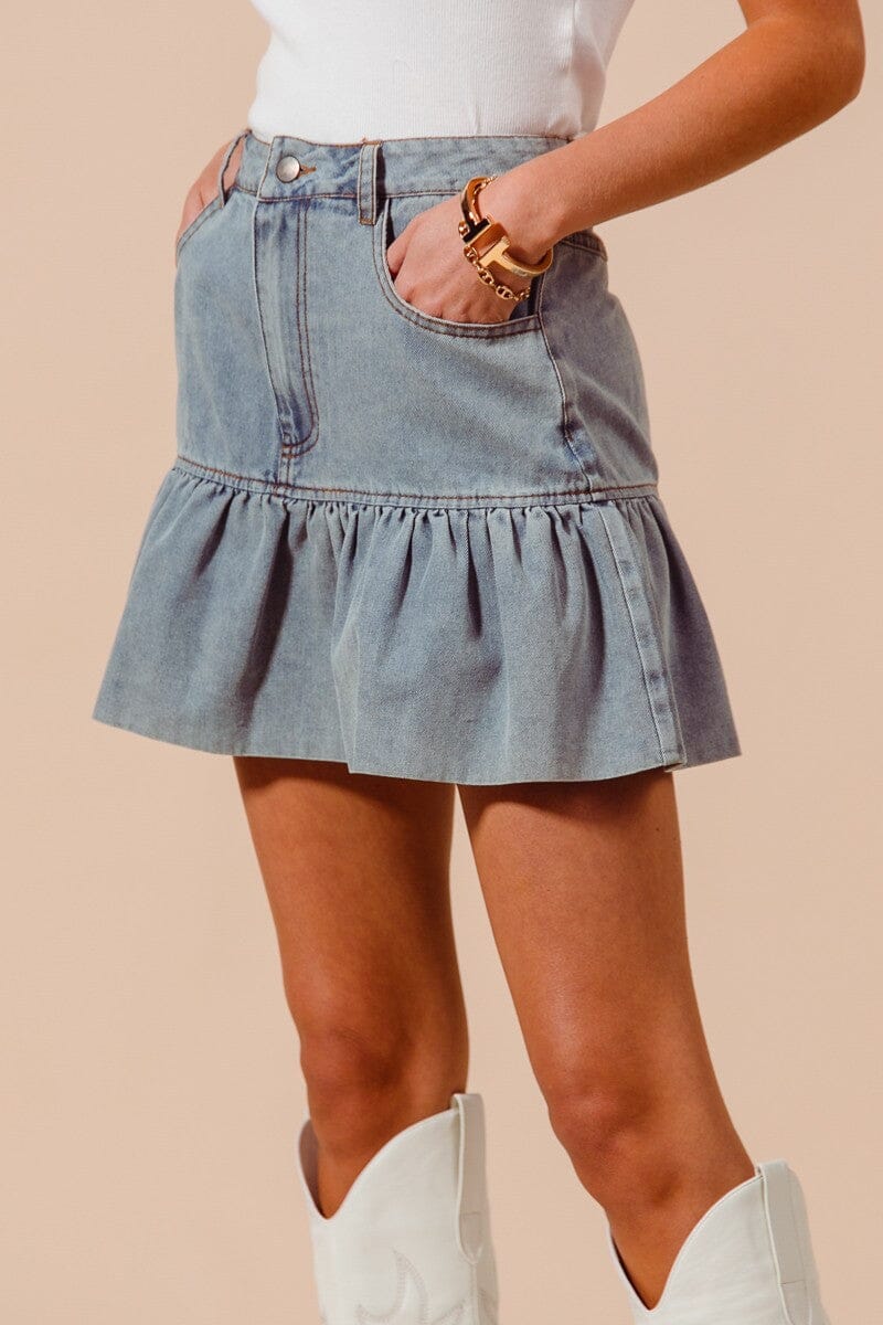 RUFFLED HEM DENIM SKIRT So Me 