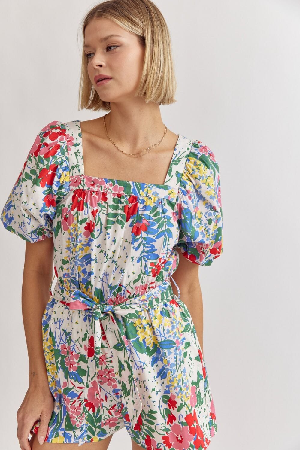 Spring Fling Floral Romper - FINAL SALE entro 