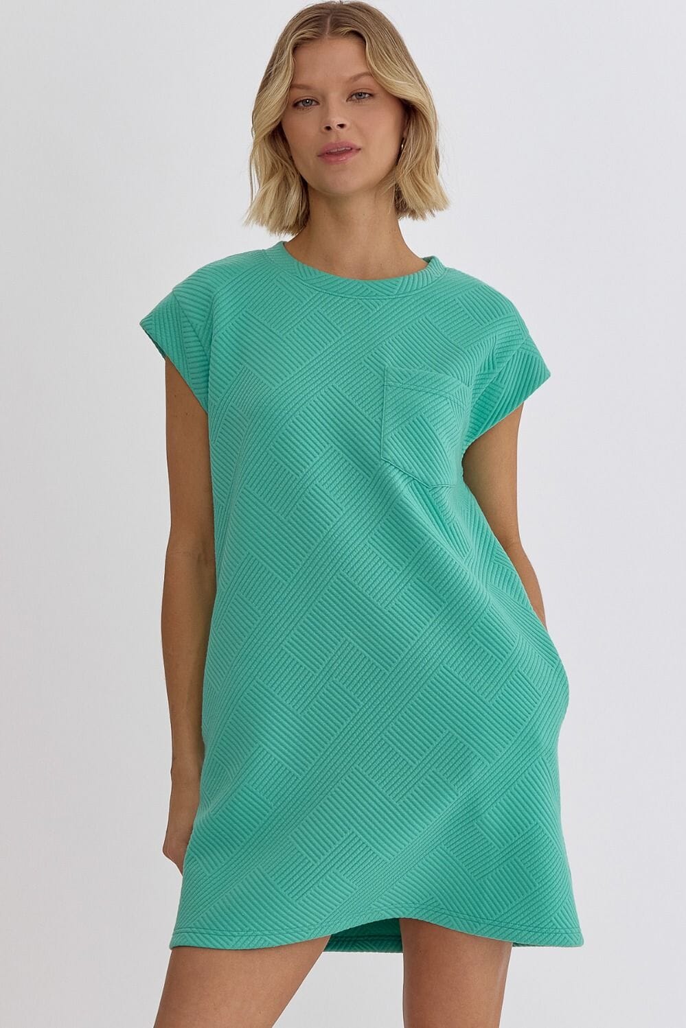 Textured Pocket Dress entro 