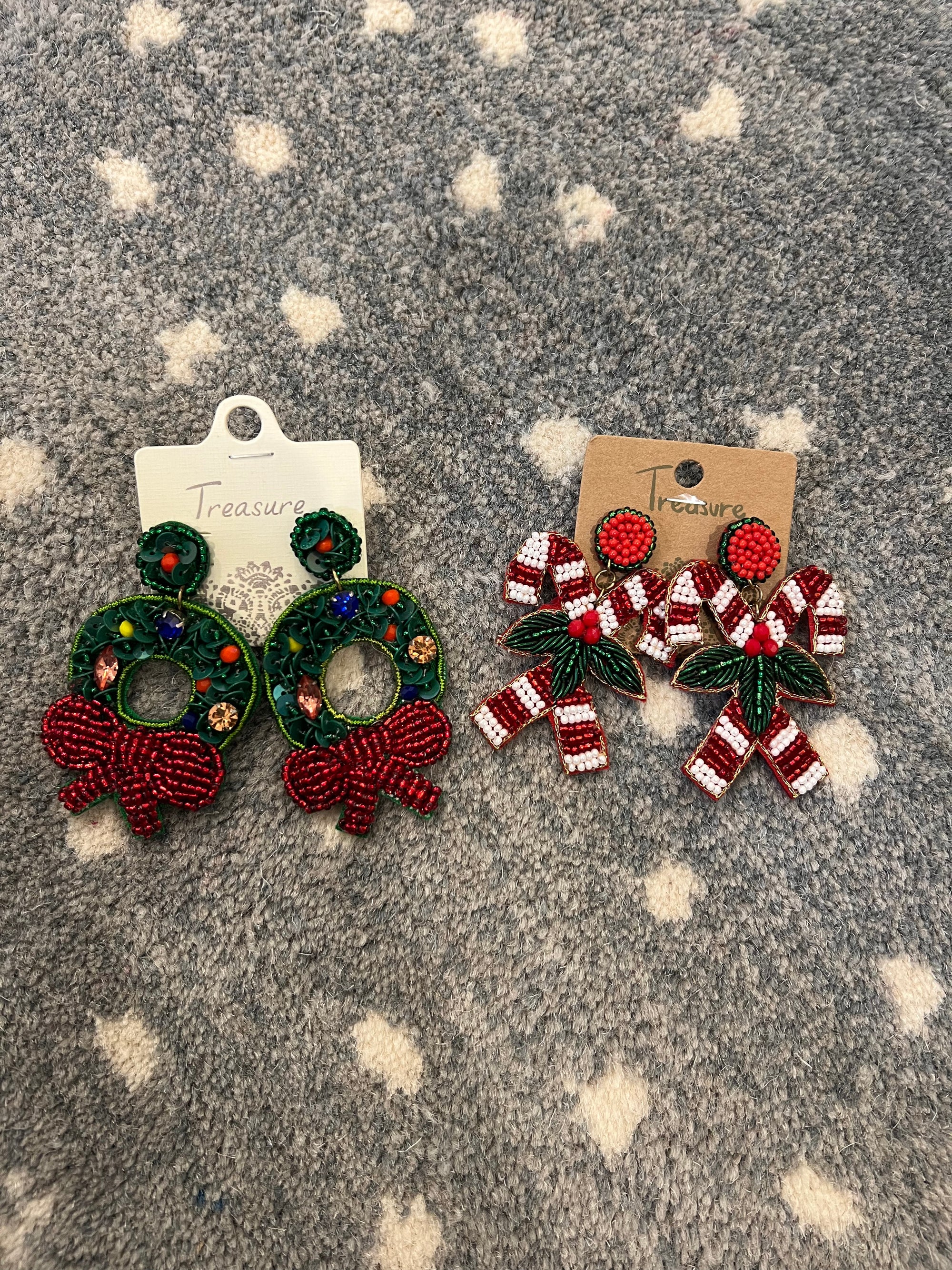 2 Pairs Holiday Earrings SNAP-Something New And Pretty 
