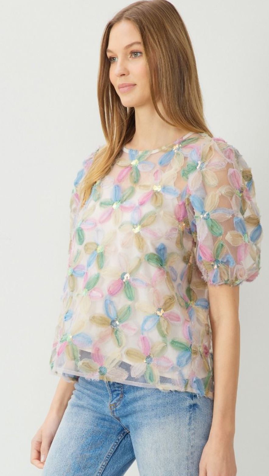 3D Floral Jacquard Top entro 