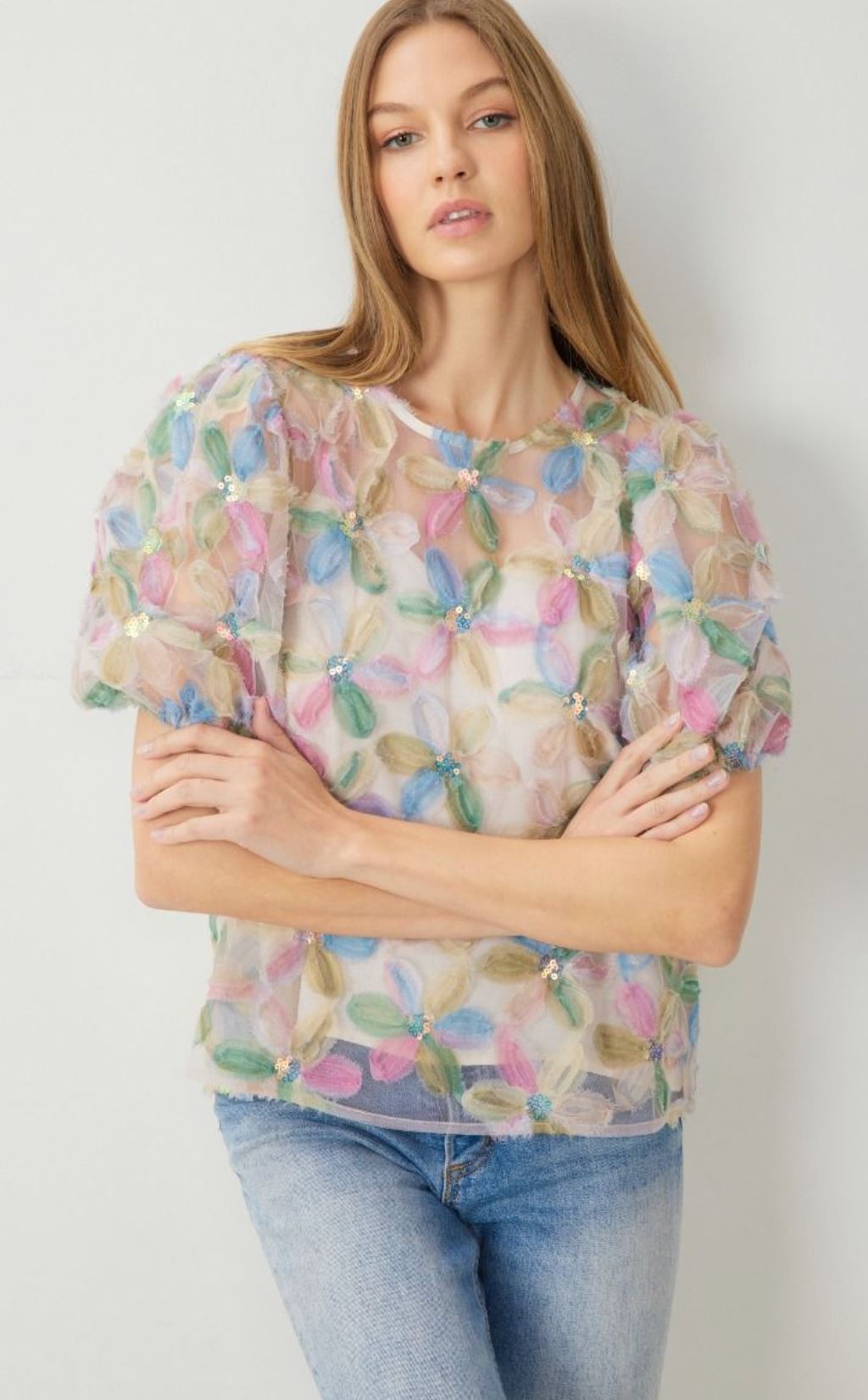 3D Floral Jacquard Top entro 