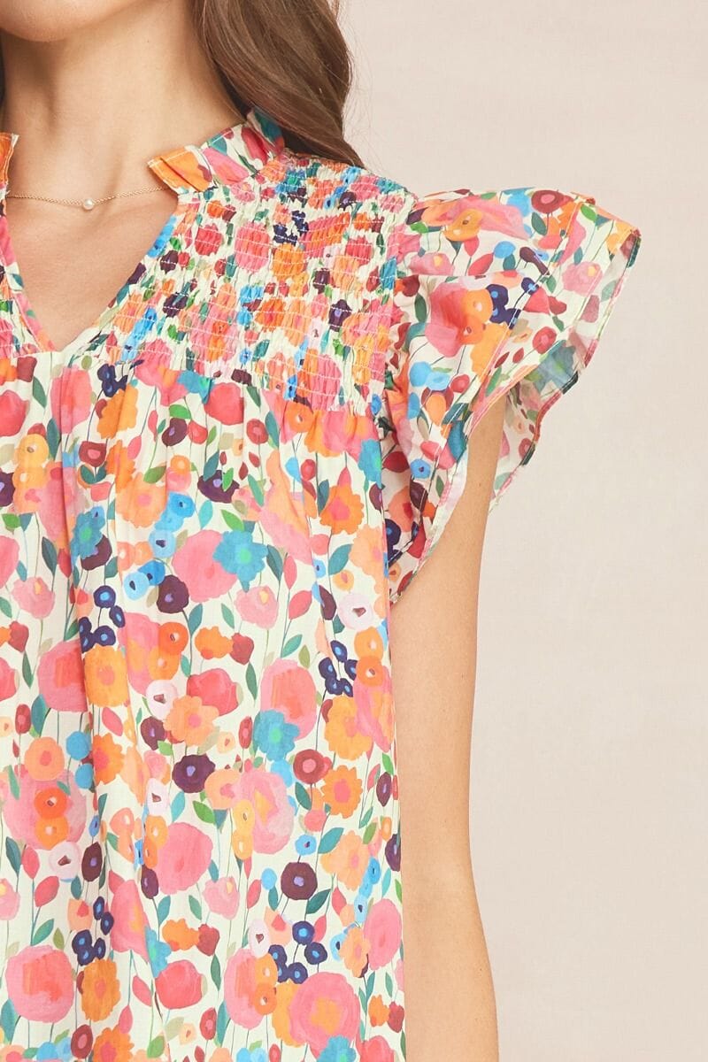 Autumn Floral Flutter Sleeve Top entro 