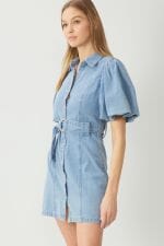 Denim Belted Puff Sleeve Dress entro 